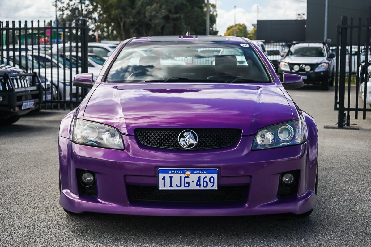 Holden Ute image 3
