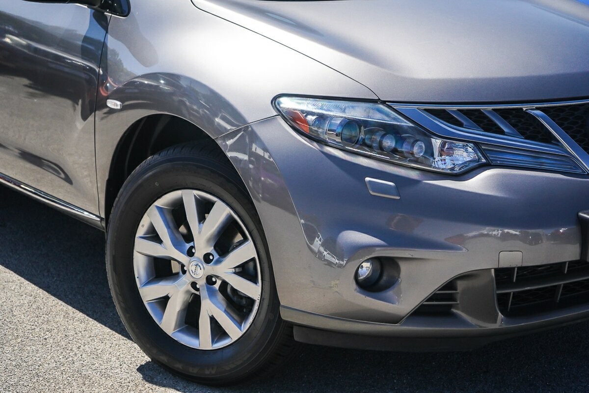 Nissan Murano image 2