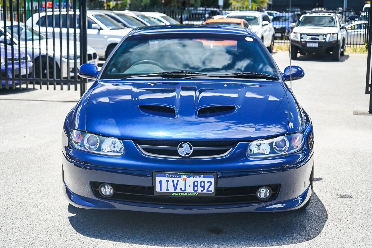 Holden Monaro image 3
