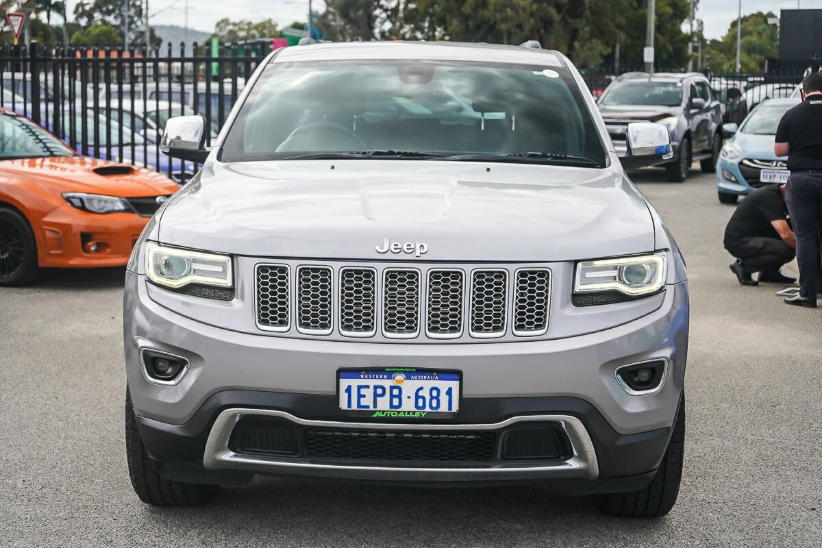 Jeep Grand Cherokee image 3
