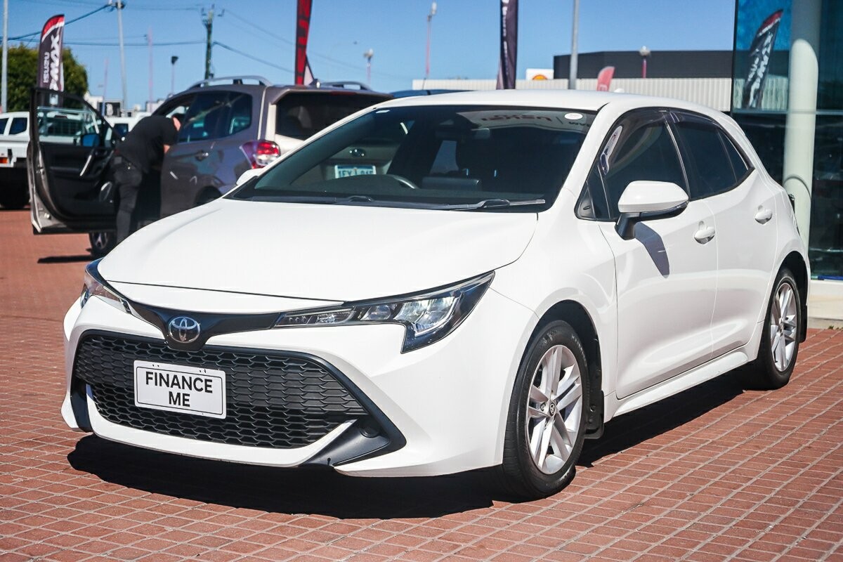 Toyota Corolla image 4