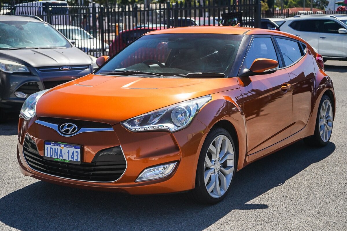 Hyundai Veloster image 4