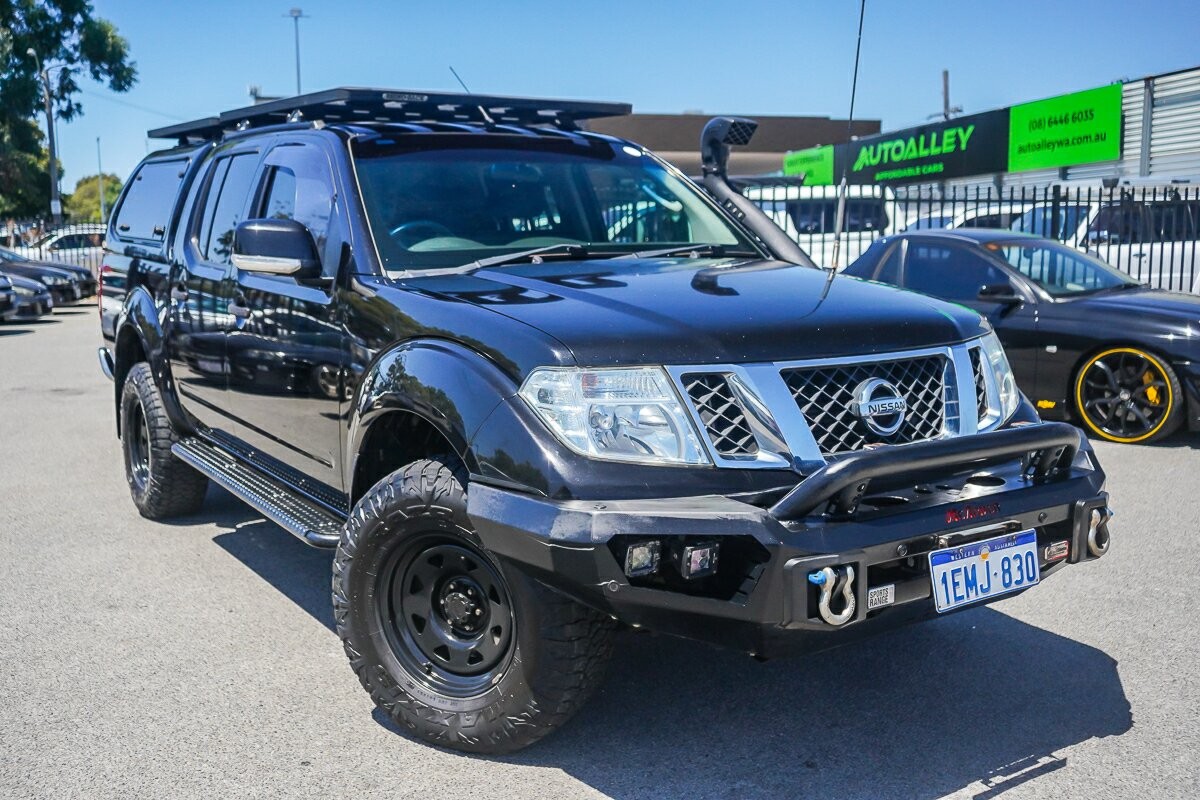 Nissan Navara image 1