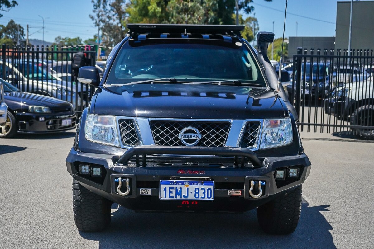 Nissan Navara image 3