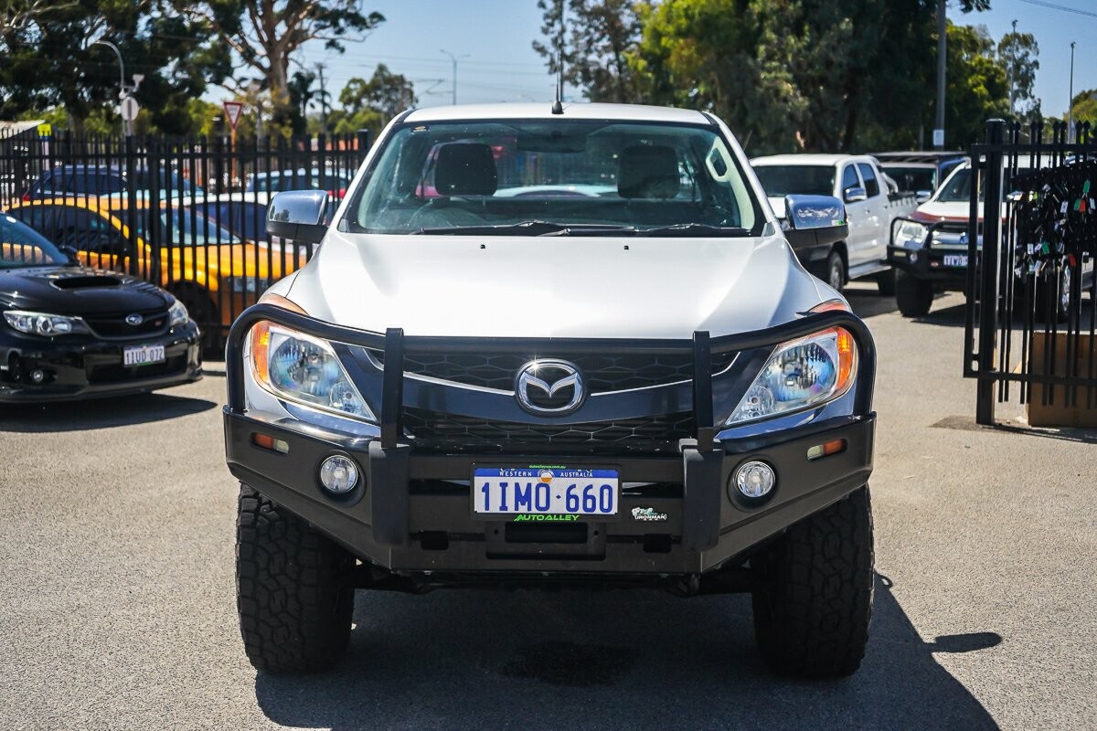 Mazda Bt-50 image 3