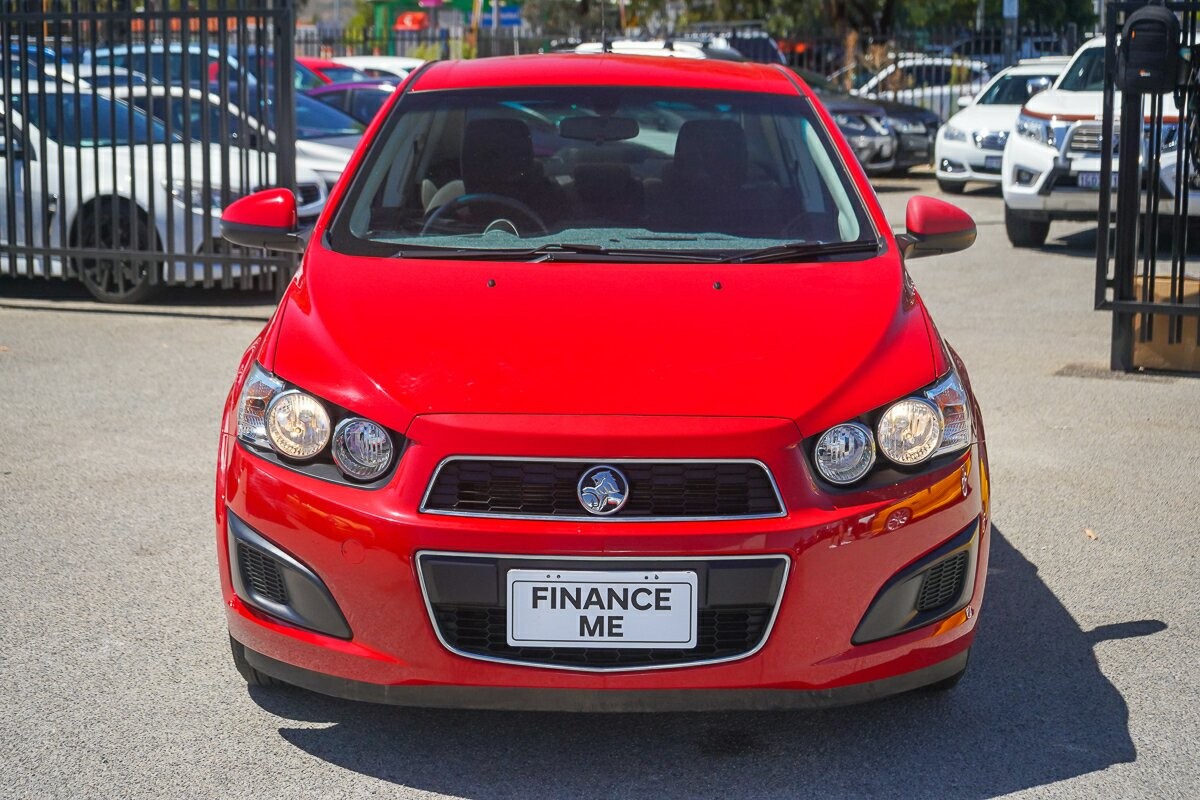 Holden Barina image 3