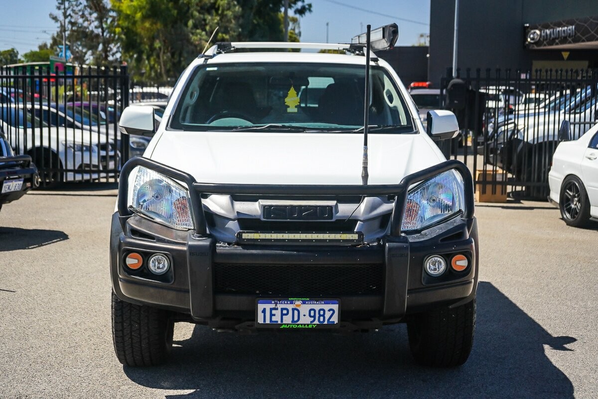 Isuzu D-max image 3