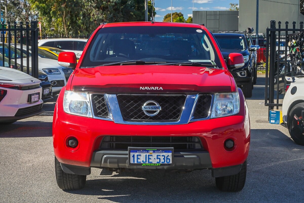 Nissan Navara image 3