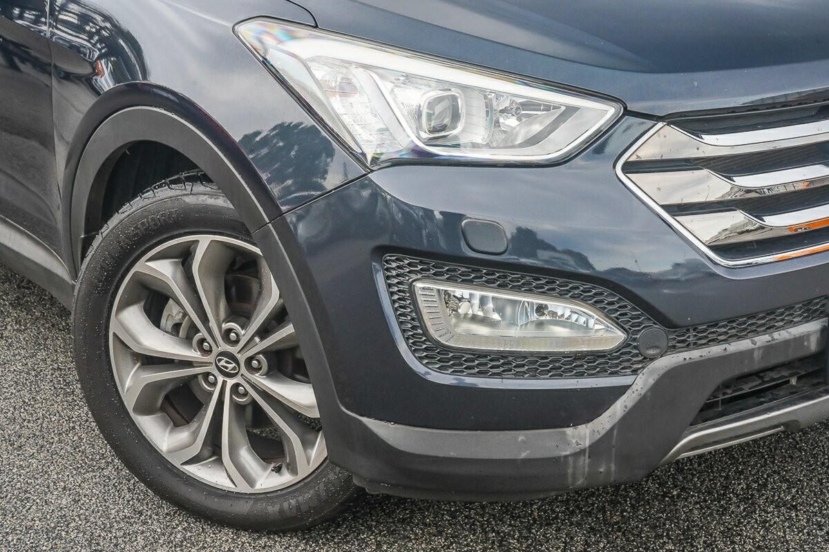 Hyundai Santa Fe image 2