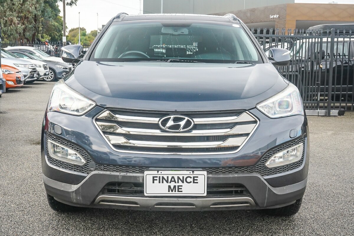 Hyundai Santa Fe image 3