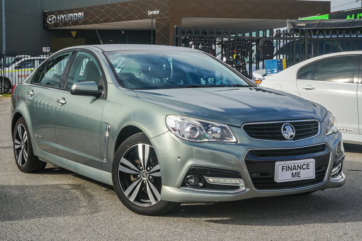 Holden Commodore image 1