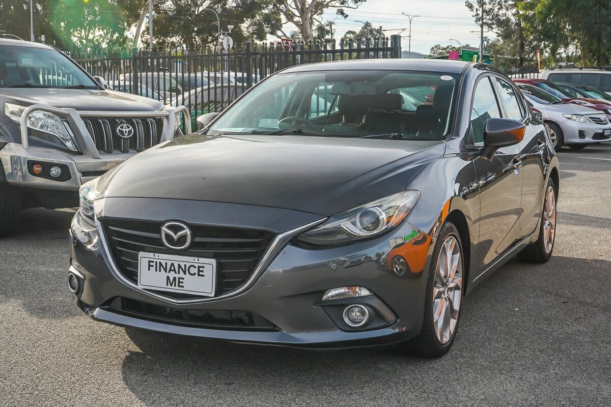 Mazda 3 image 4