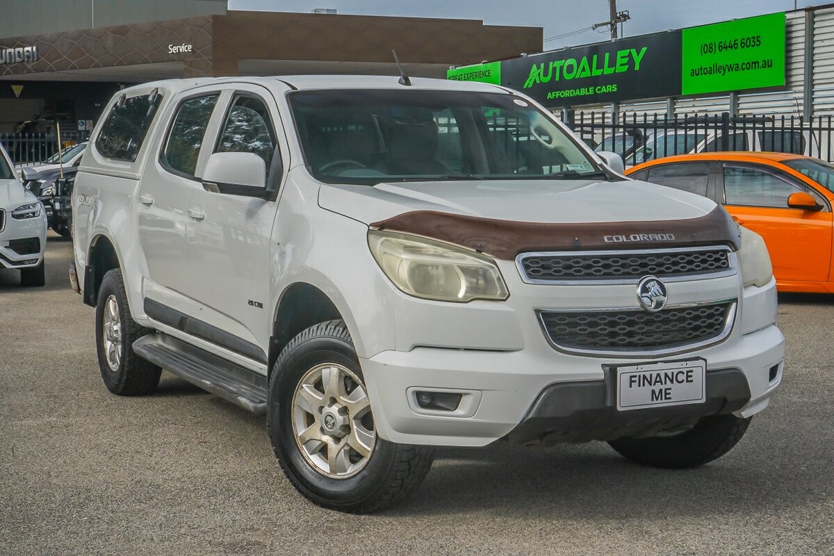 Holden Colorado image 3