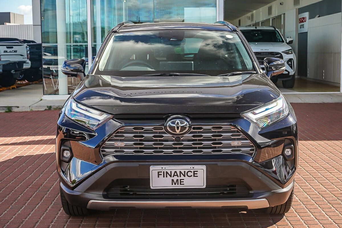 Toyota Rav4 image 3