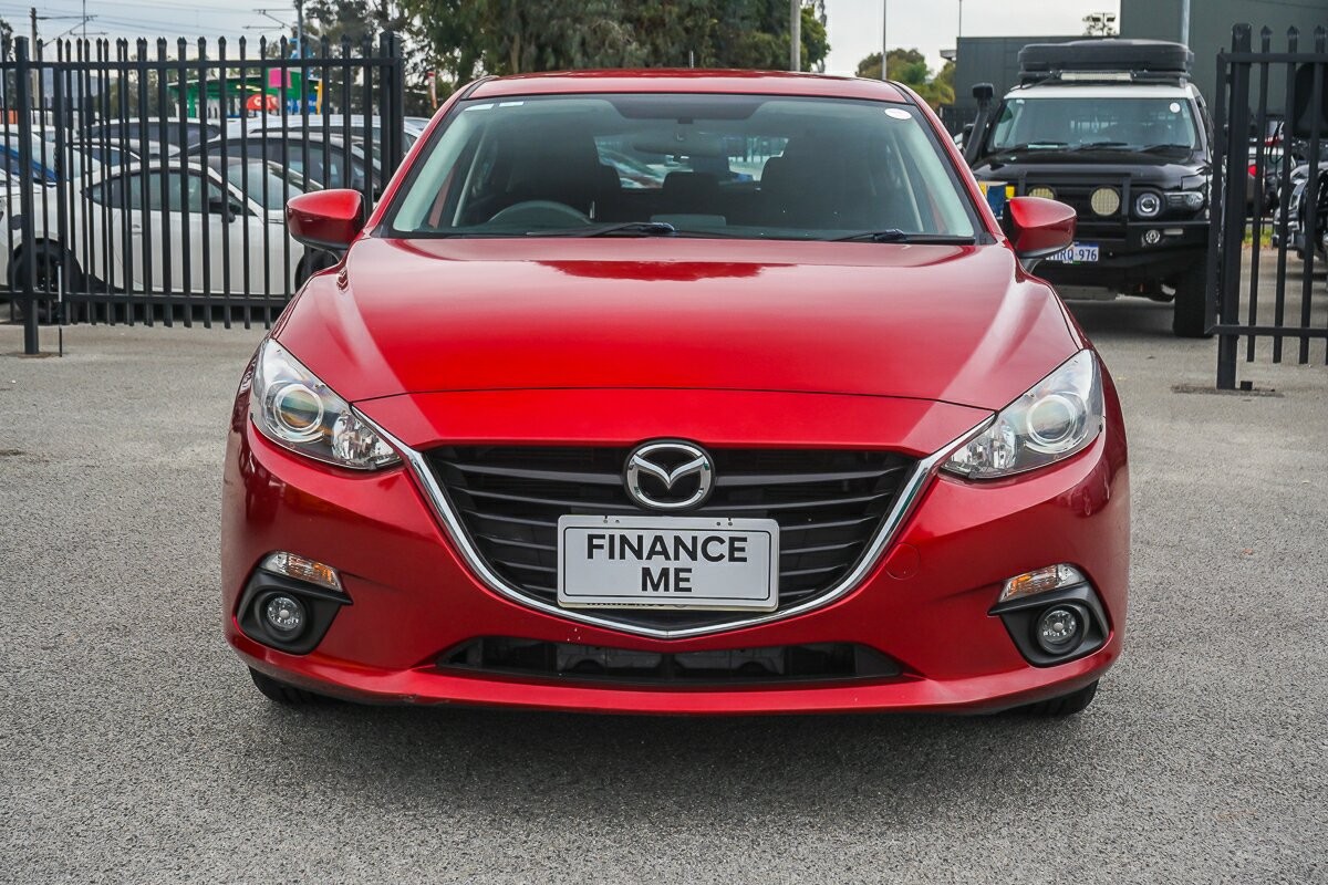 Mazda 3 image 3