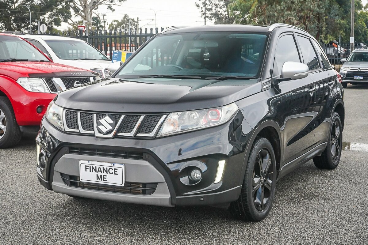 Suzuki Vitara image 4