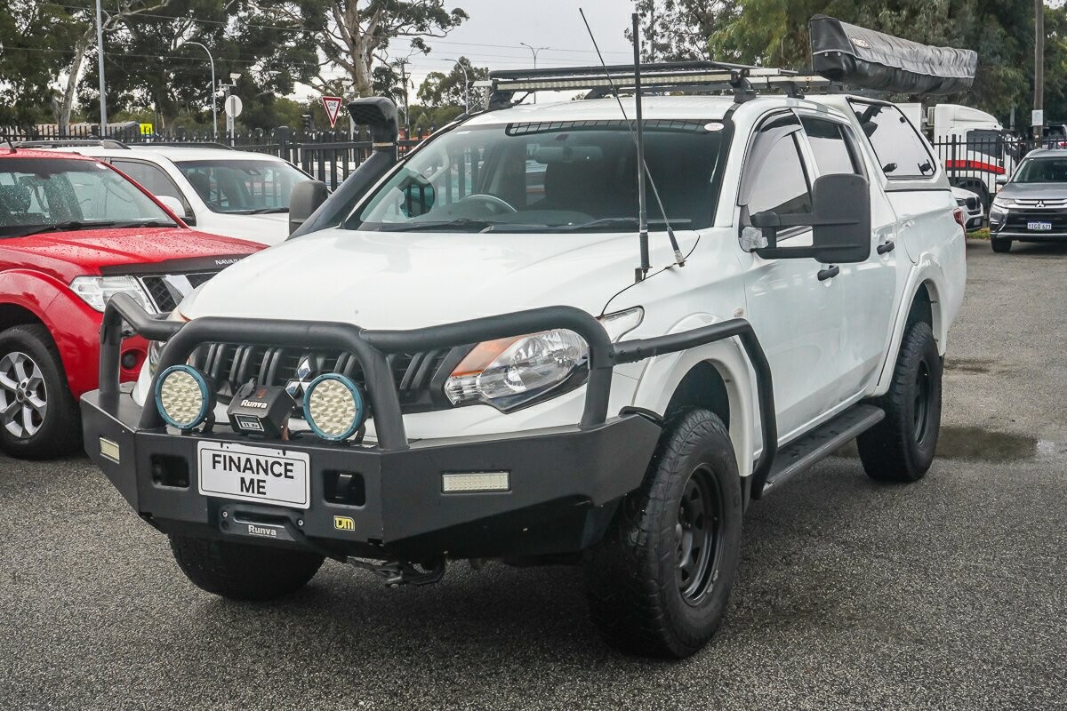 Mitsubishi Triton image 4