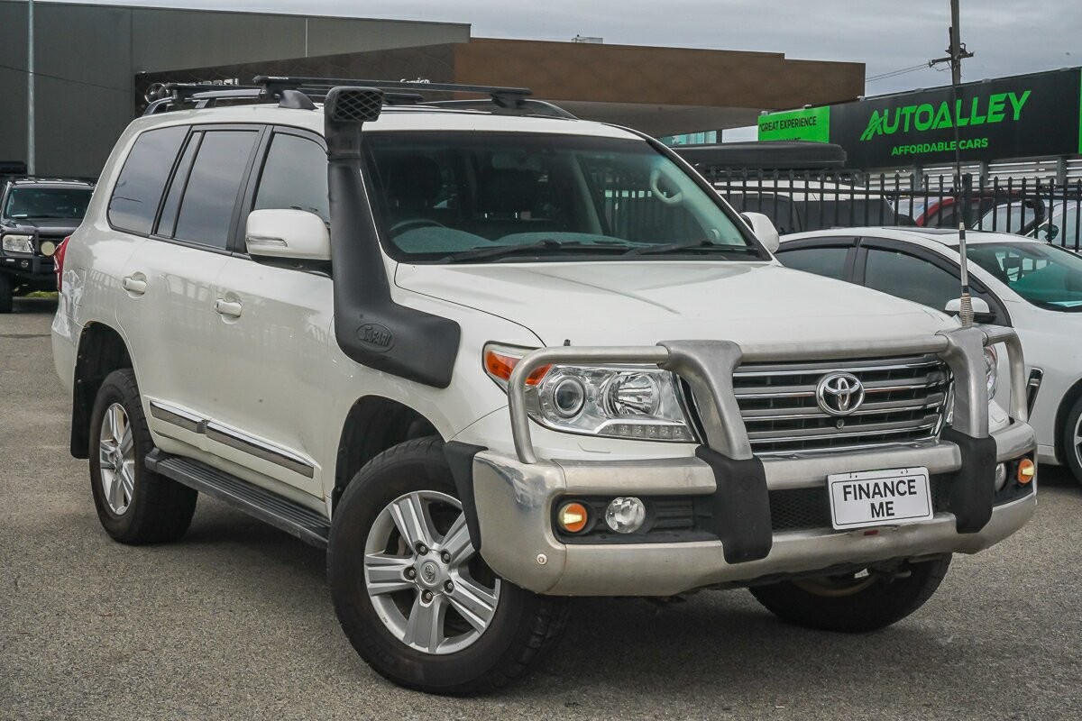 Toyota Landcruiser image 1
