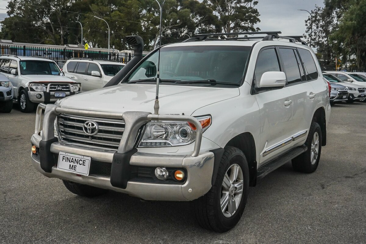 Toyota Landcruiser image 4