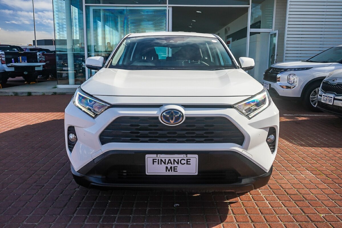 Toyota Rav4 image 3