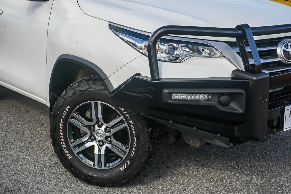 Toyota Fortuner image 2