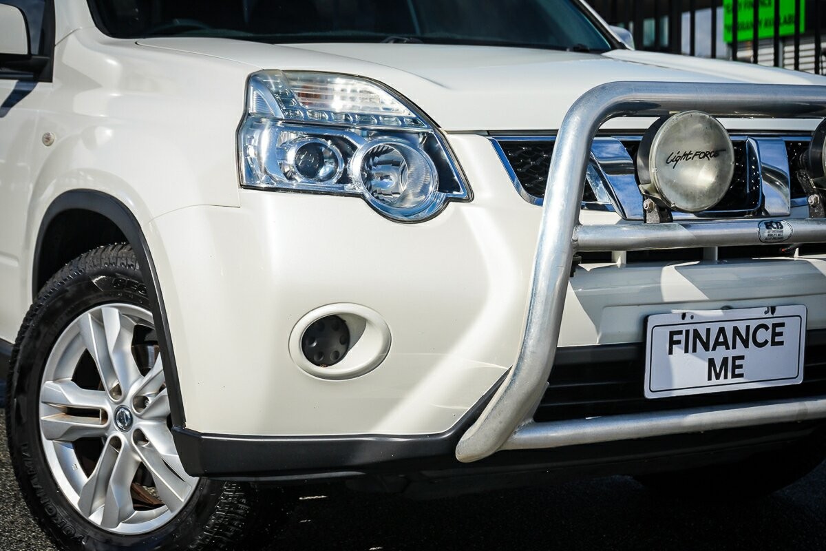 Nissan X-trail image 2