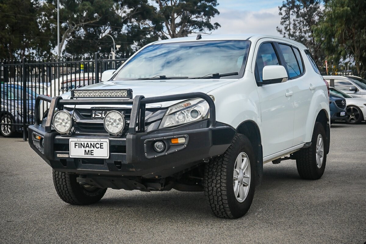 Isuzu Mu-x image 4