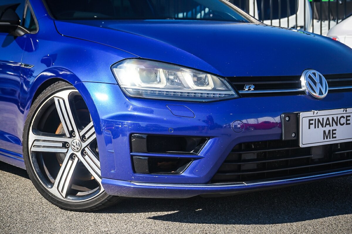 Volkswagen Golf image 2