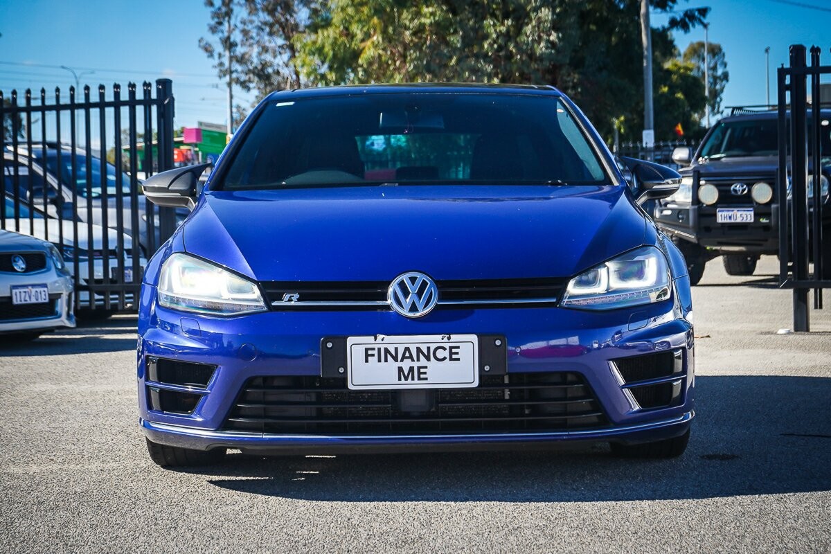 Volkswagen Golf image 3