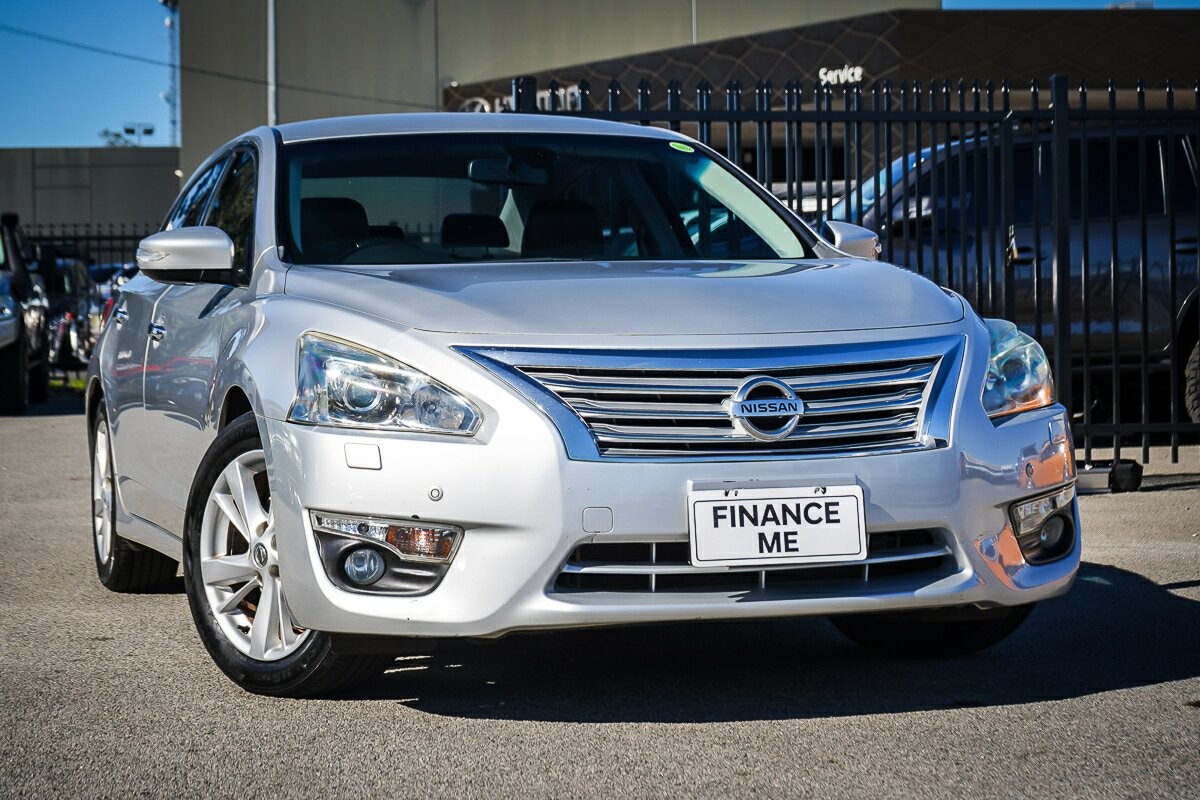 Nissan Altima image 1