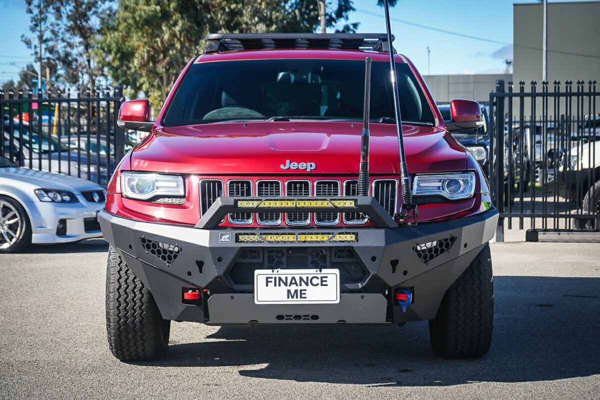 Jeep Grand Cherokee image 3