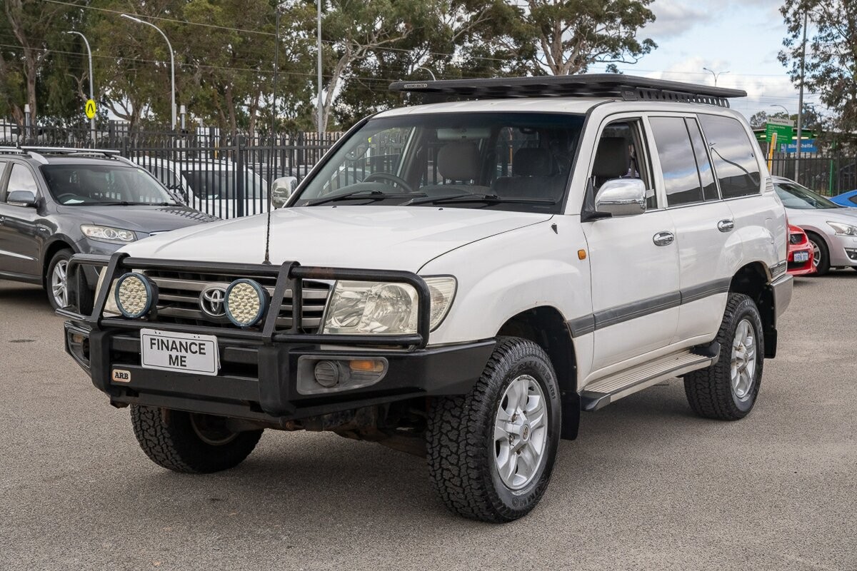 Toyota Landcruiser image 4