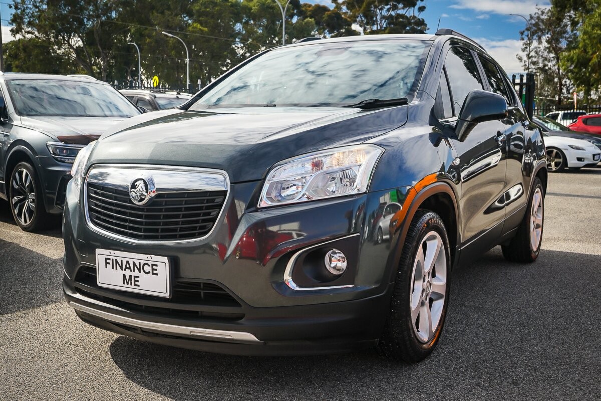 Holden Trax image 4