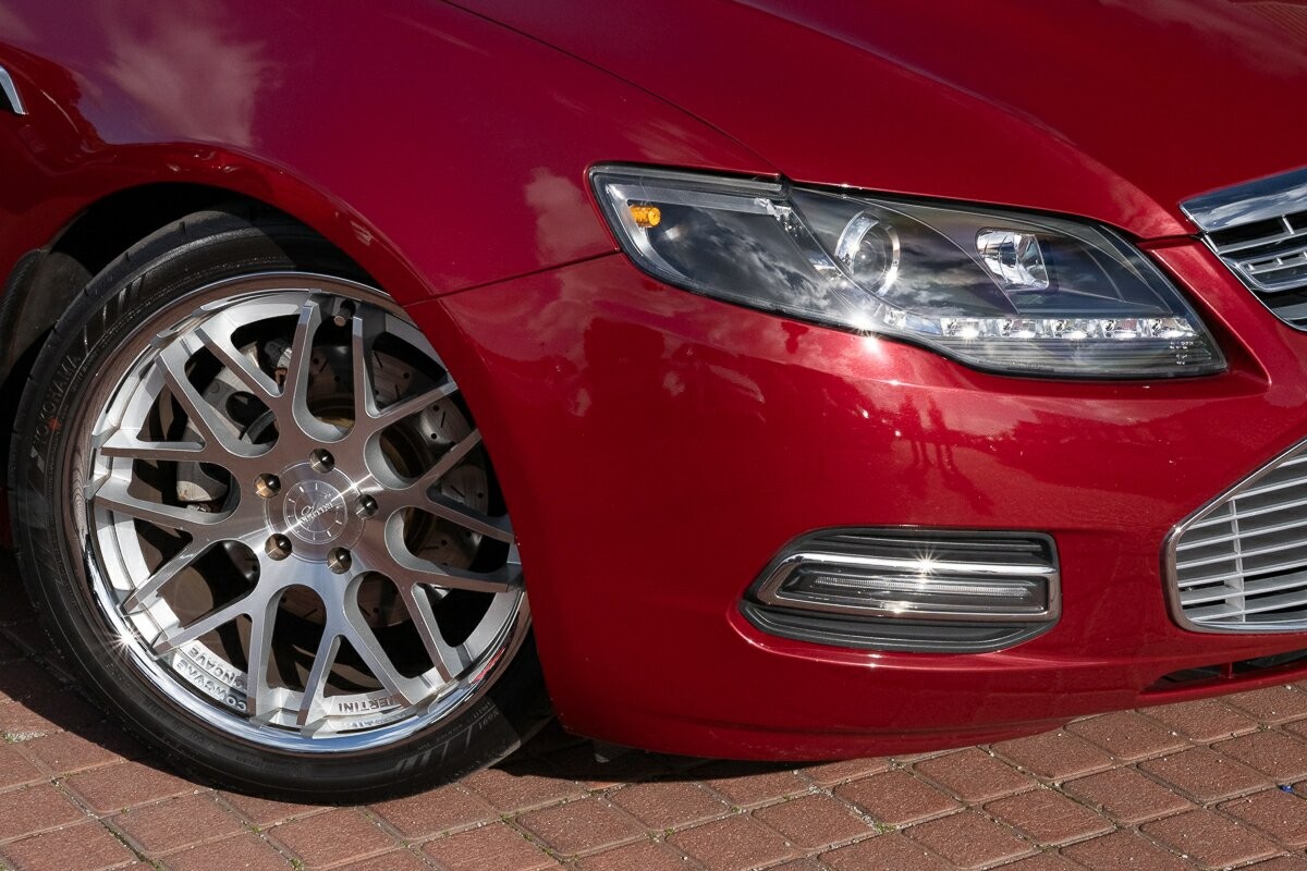 Ford Falcon image 2
