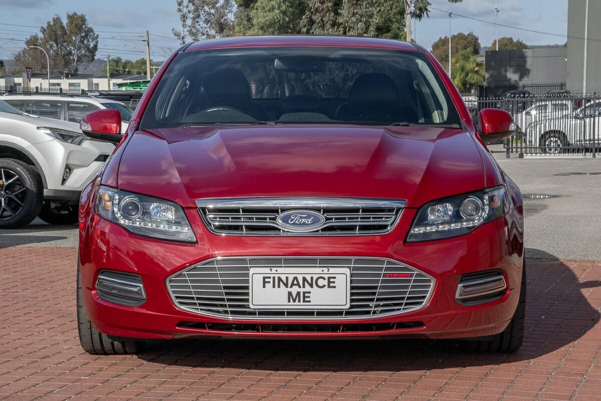 Ford Falcon image 4