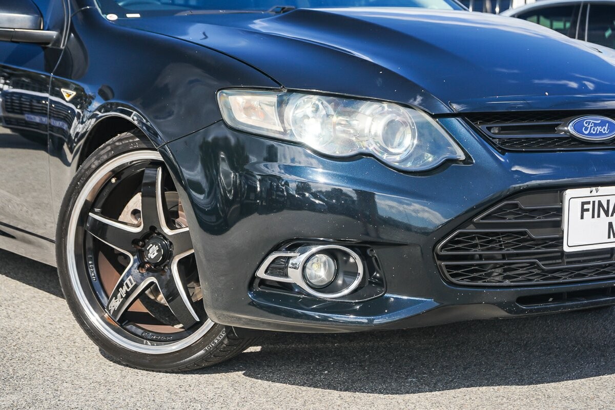 Ford Falcon Ute image 2