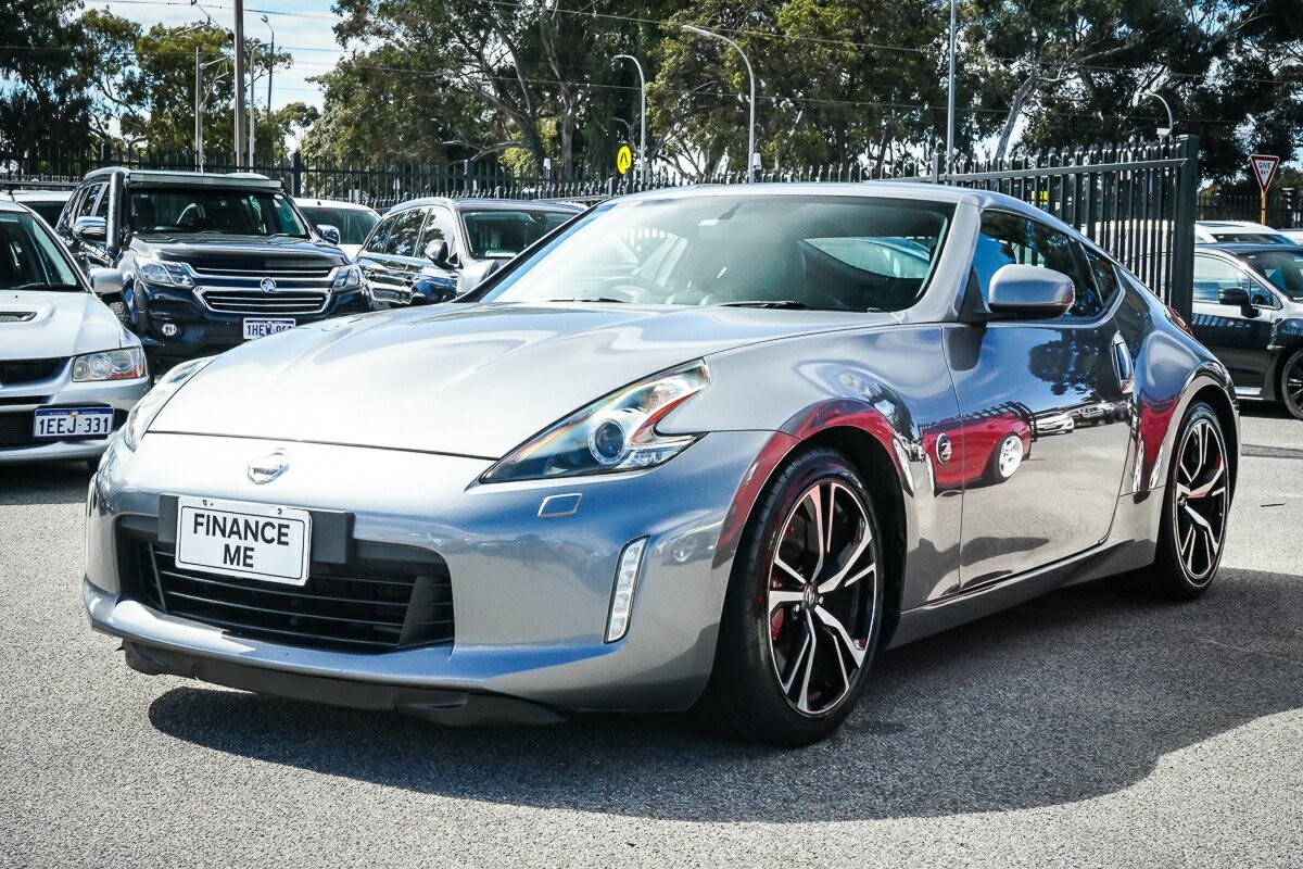 Nissan 370z image 4