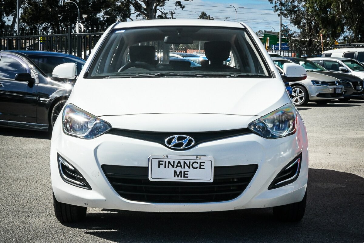 Hyundai I20 image 3