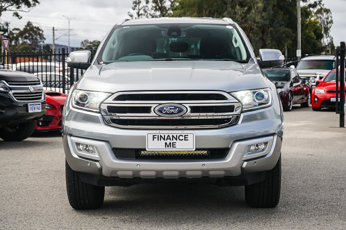 Ford Everest image 3