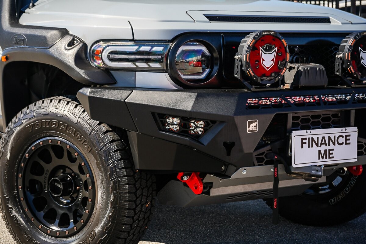 Toyota Fj Cruiser image 2