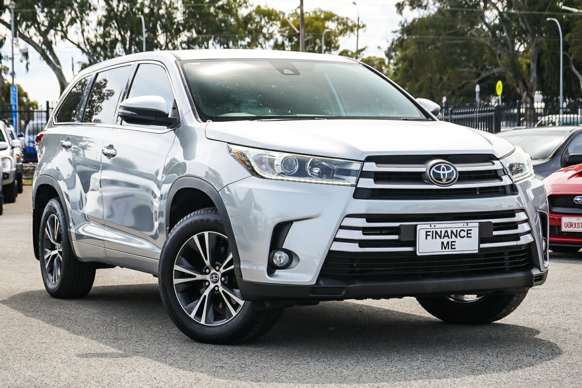 Toyota Kluger image 1