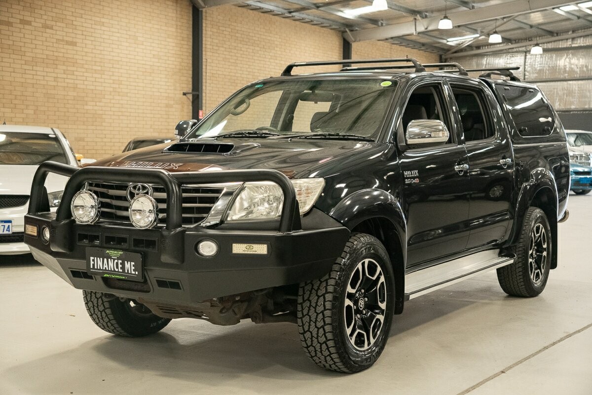 Toyota Hilux image 4