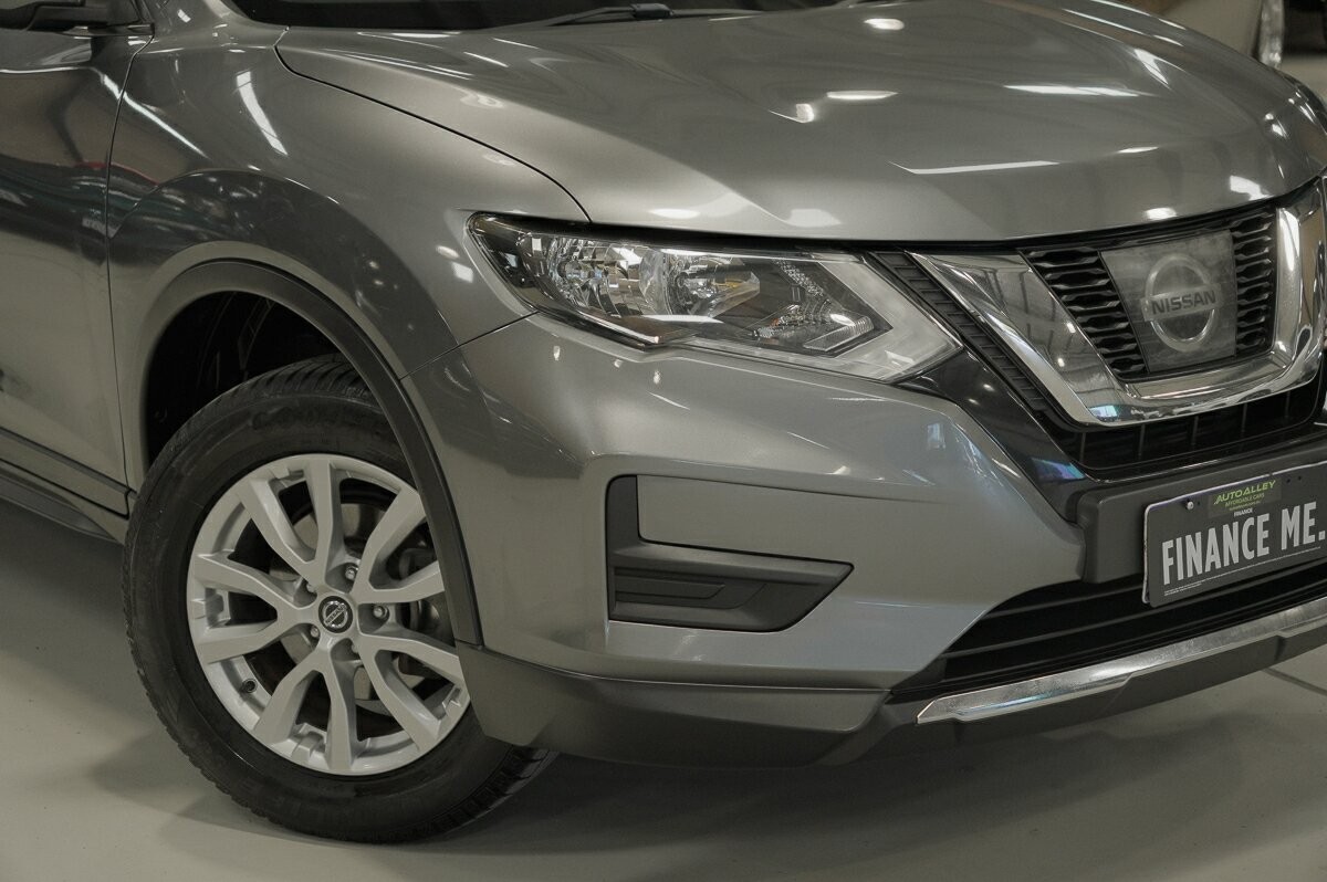 Nissan X-trail image 2