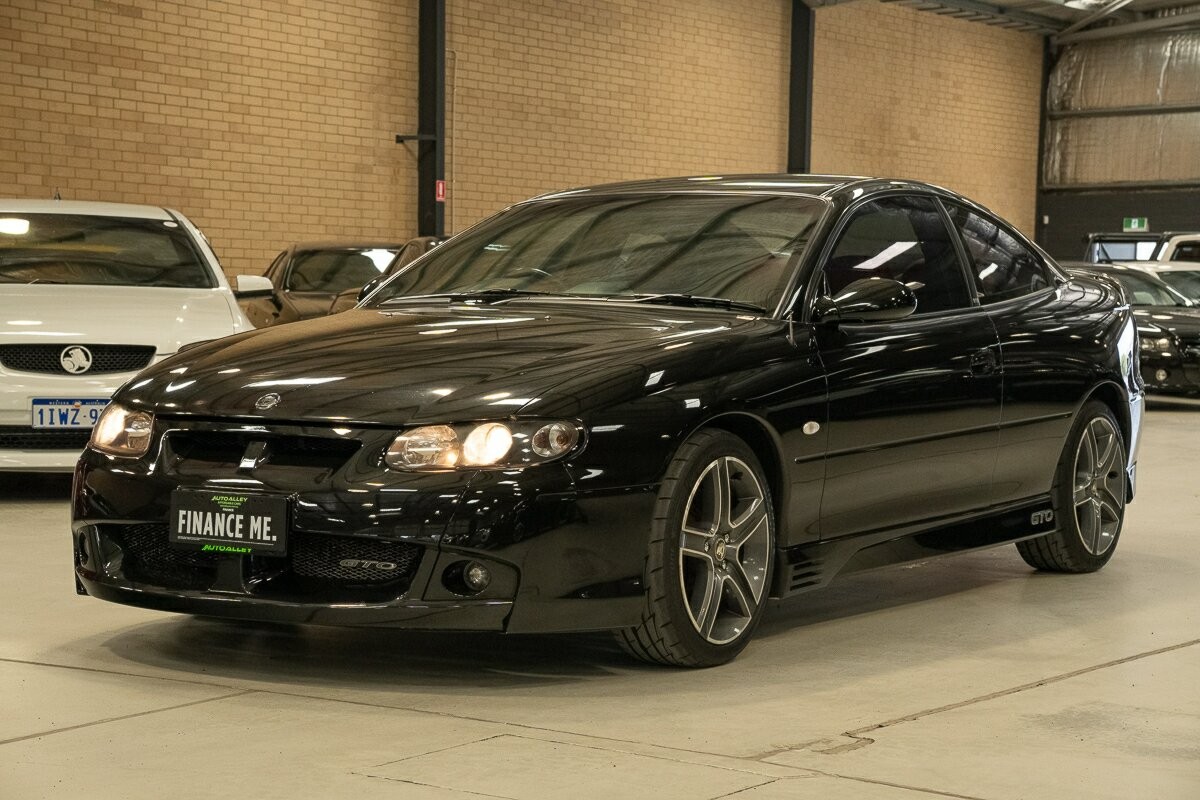 Holden Special Vehicles Coupe image 4