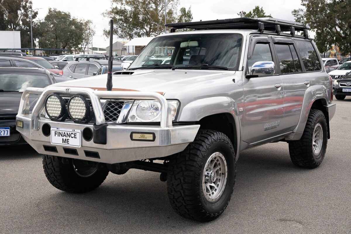 Nissan Patrol image 4