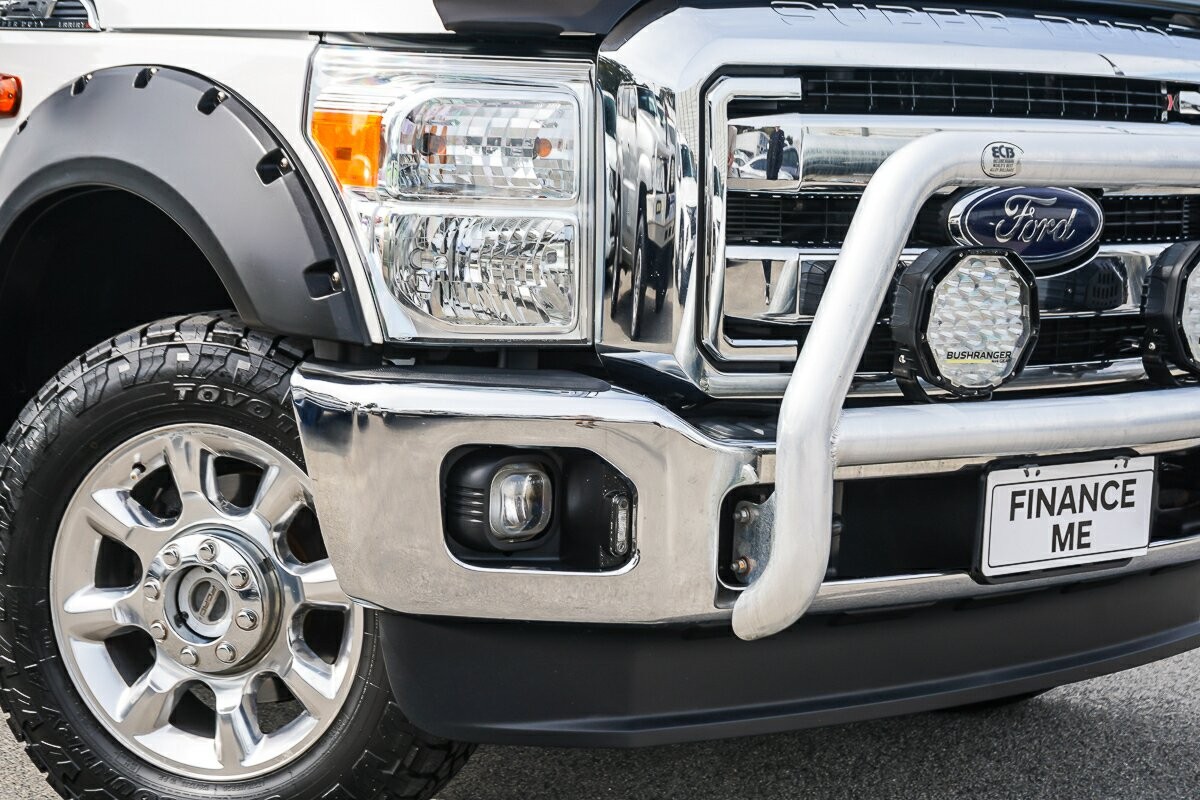 Ford Transit image 2