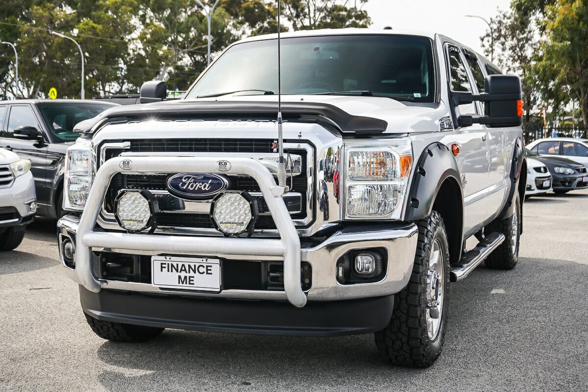 Ford Transit image 4