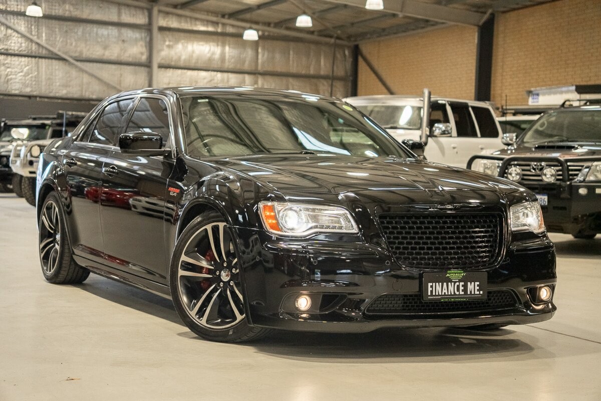 Chrysler 300 image 1