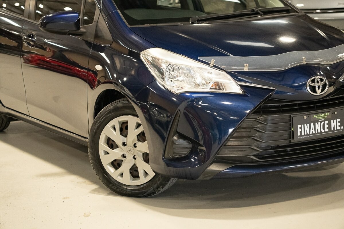 Toyota Yaris image 2