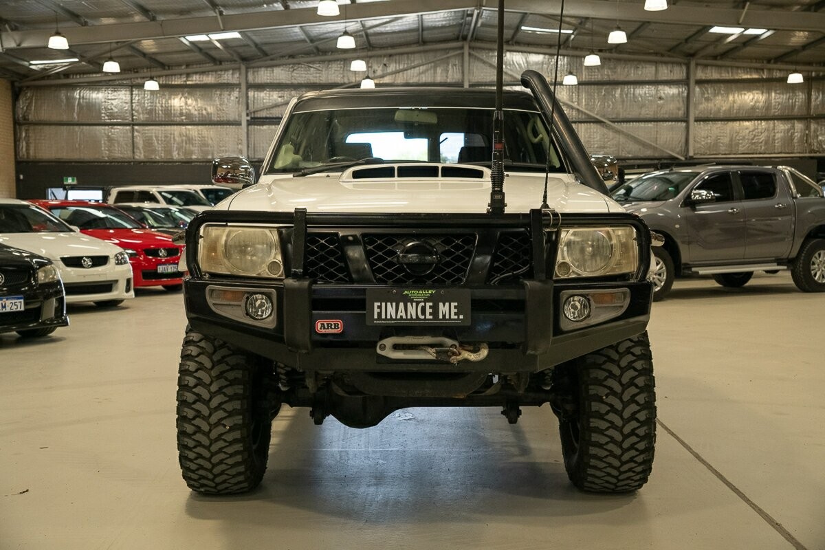 Nissan Patrol image 3
